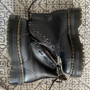 Dr.Martens Sinclair Platform Boot, Size 8, Black Nappa Leather